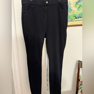 Ewedos Pull on Lightweight Black Jeans. NWT. Size XL